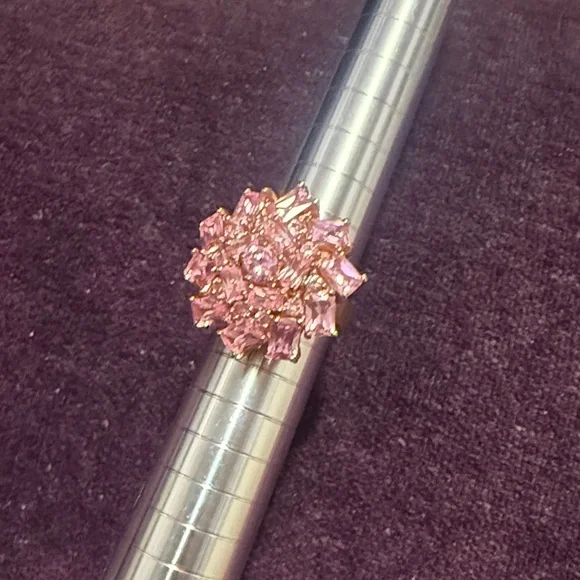 Pink  Cocktail Ring - Picture 3 of 3